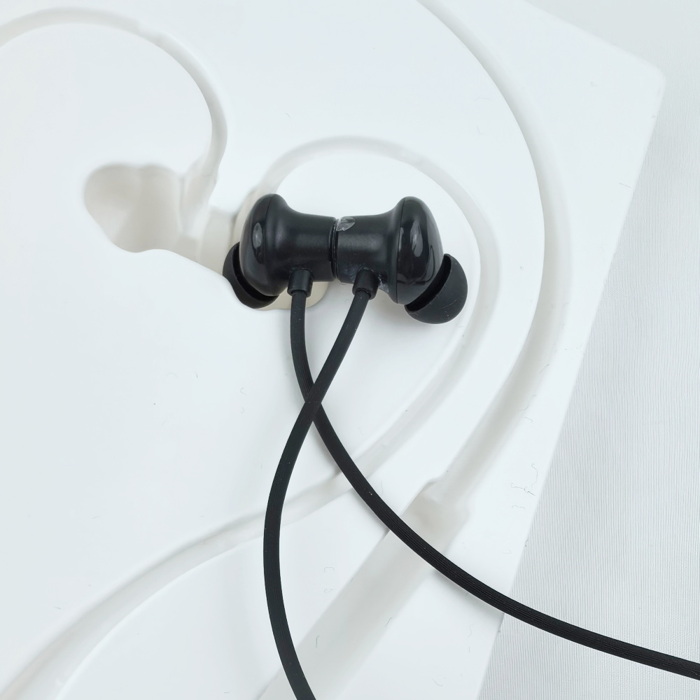 Auriculares inalámbricos Realm - Magnetic Neckband Sports Earphones reseña y precio